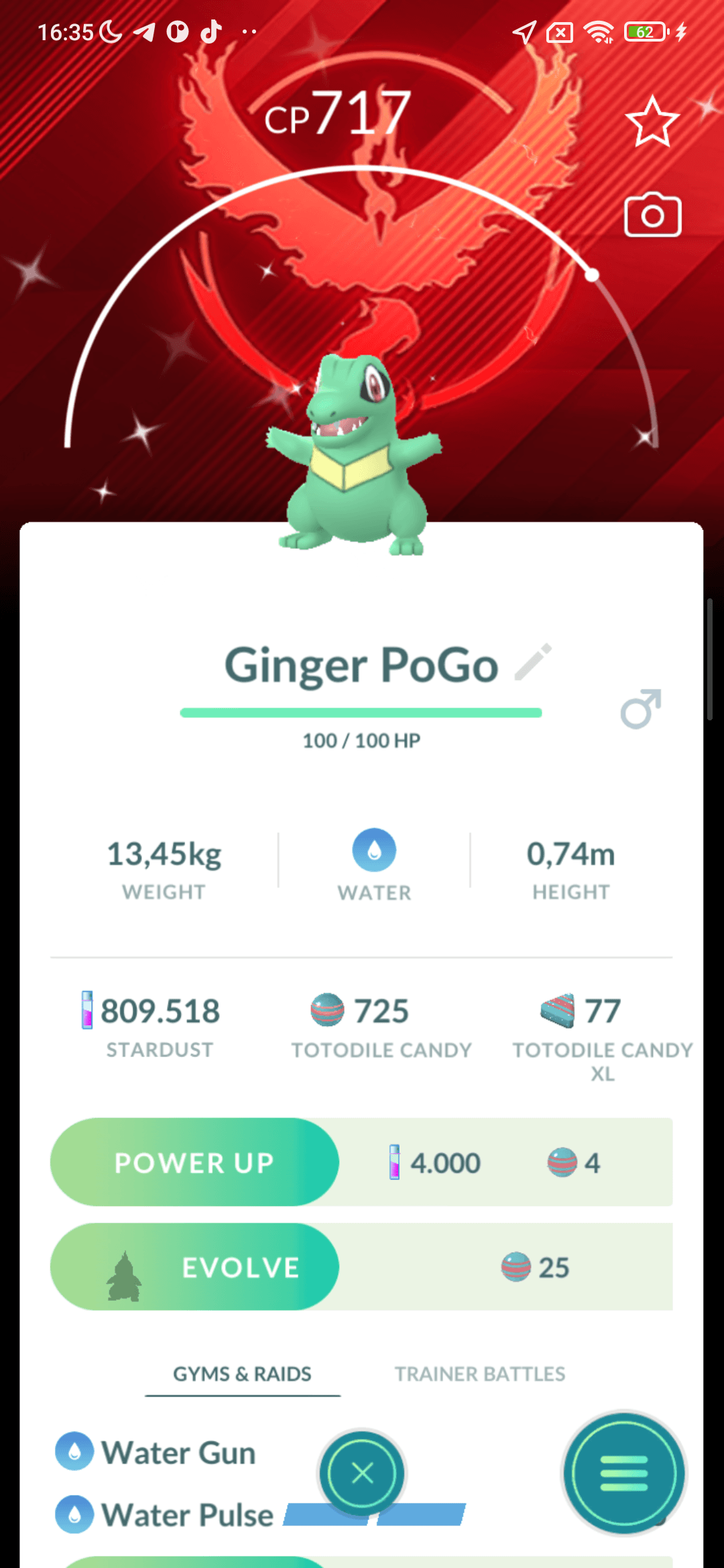 Totodile Shiny — nền Valor